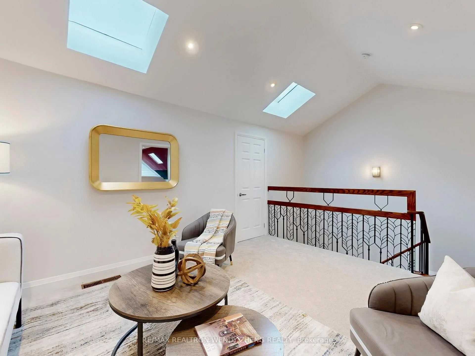 Photo 39 of 47 Melgund Road, Toronto, Casa Loma — HOMEH