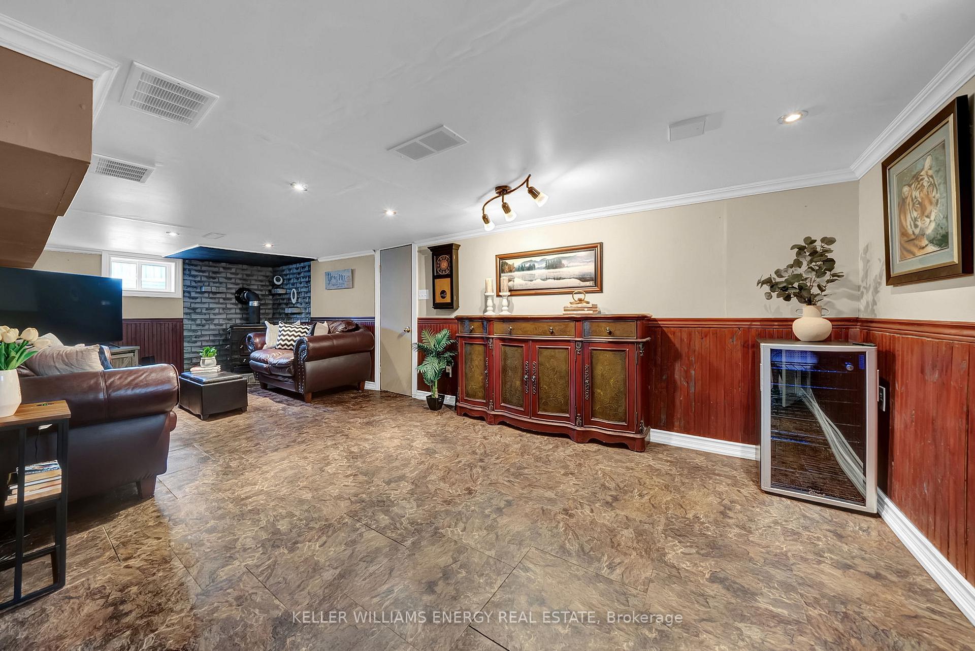 Photo 25 of 1725 Brownsville Road, Clarington, Newcastle — HOMEH