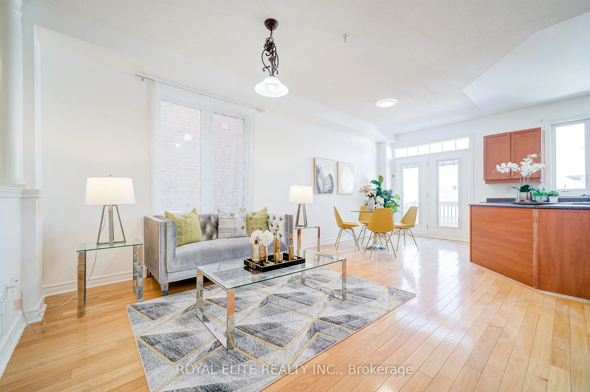 Photo 9 of 358 William Berzy Boulevard, Markham, Berczy — HOMEH