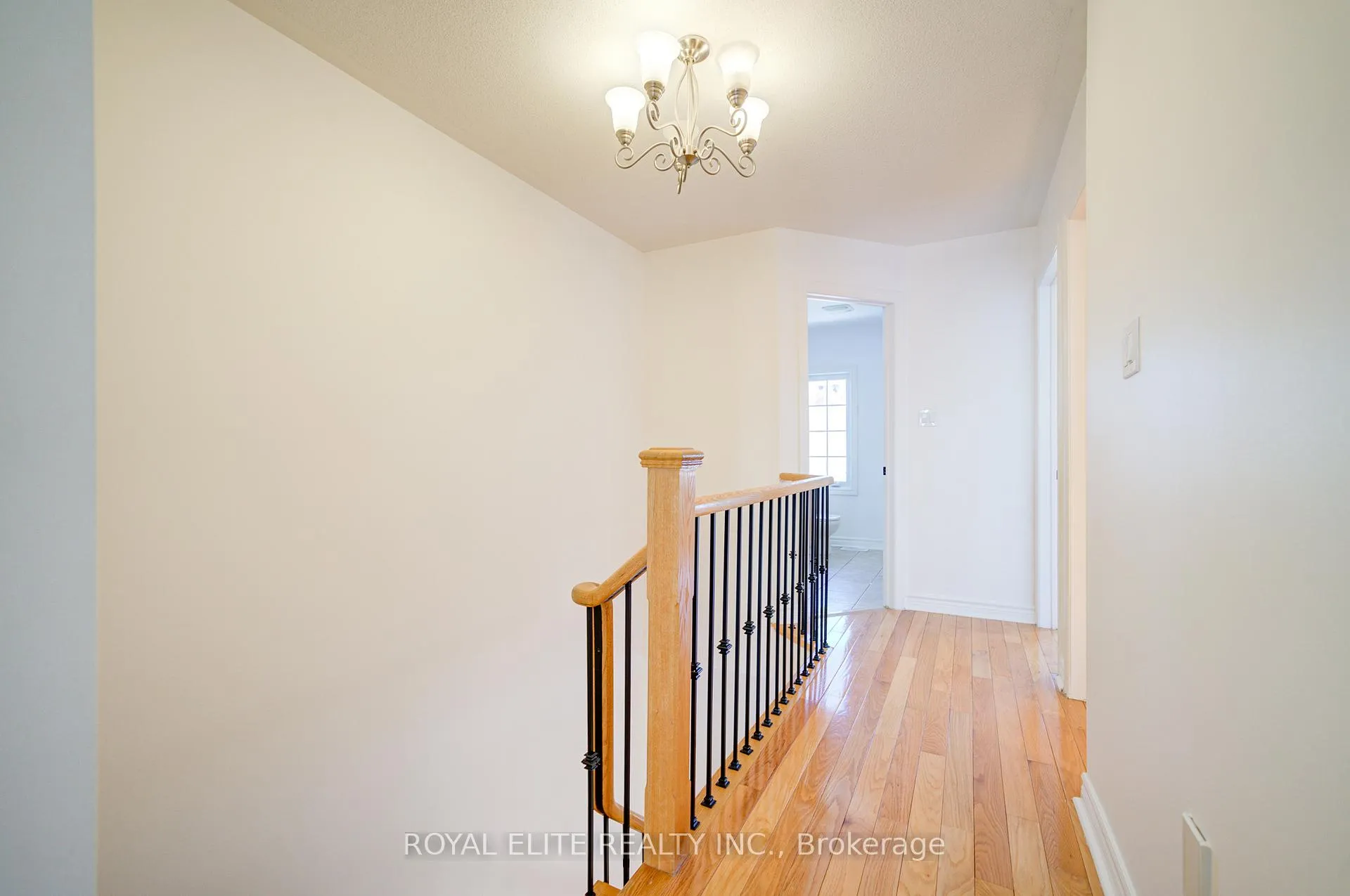Photo 17 of 358 William Berzy Boulevard, Markham, Berczy — HOMEH