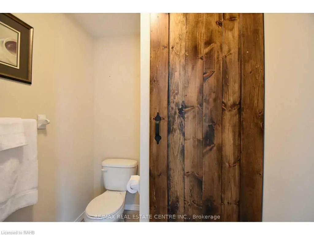 Photo 10 of Unit 18, 1328 Upper Sherman Avenue, Hamilton, Rushdale — HOMEH