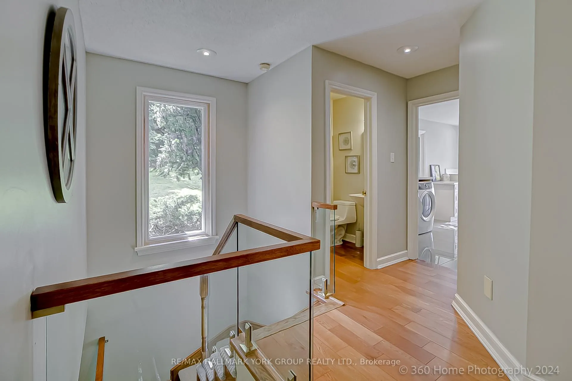 Photo 29 of 25 Westview Drive, Aurora, Rural Aurora — HOMEH