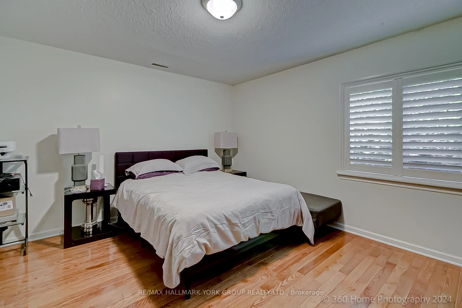 Photo 31 of 25 Westview Drive, Aurora, Rural Aurora — HOMEH