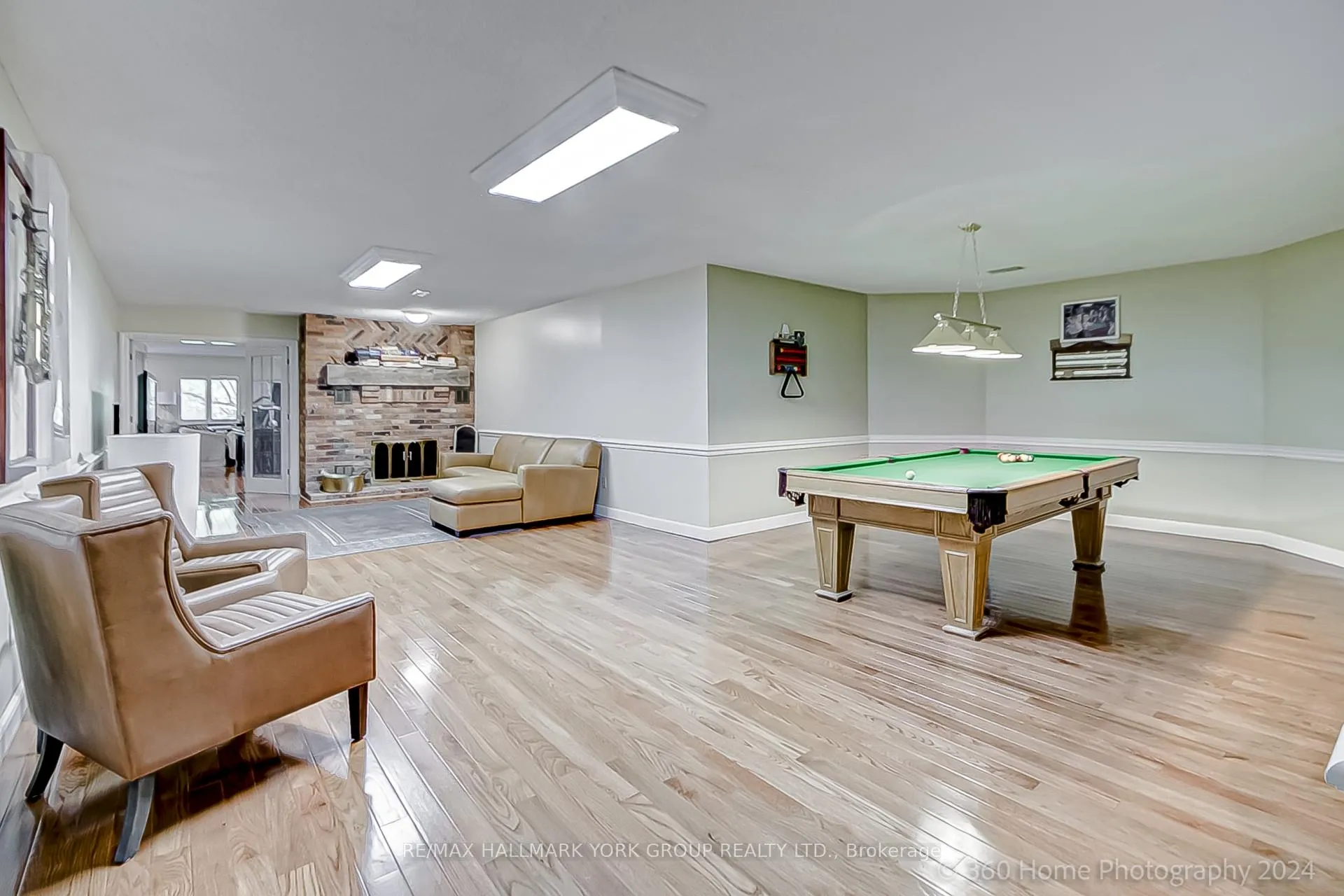 Photo 34 of 25 Westview Drive, Aurora, Rural Aurora — HOMEH