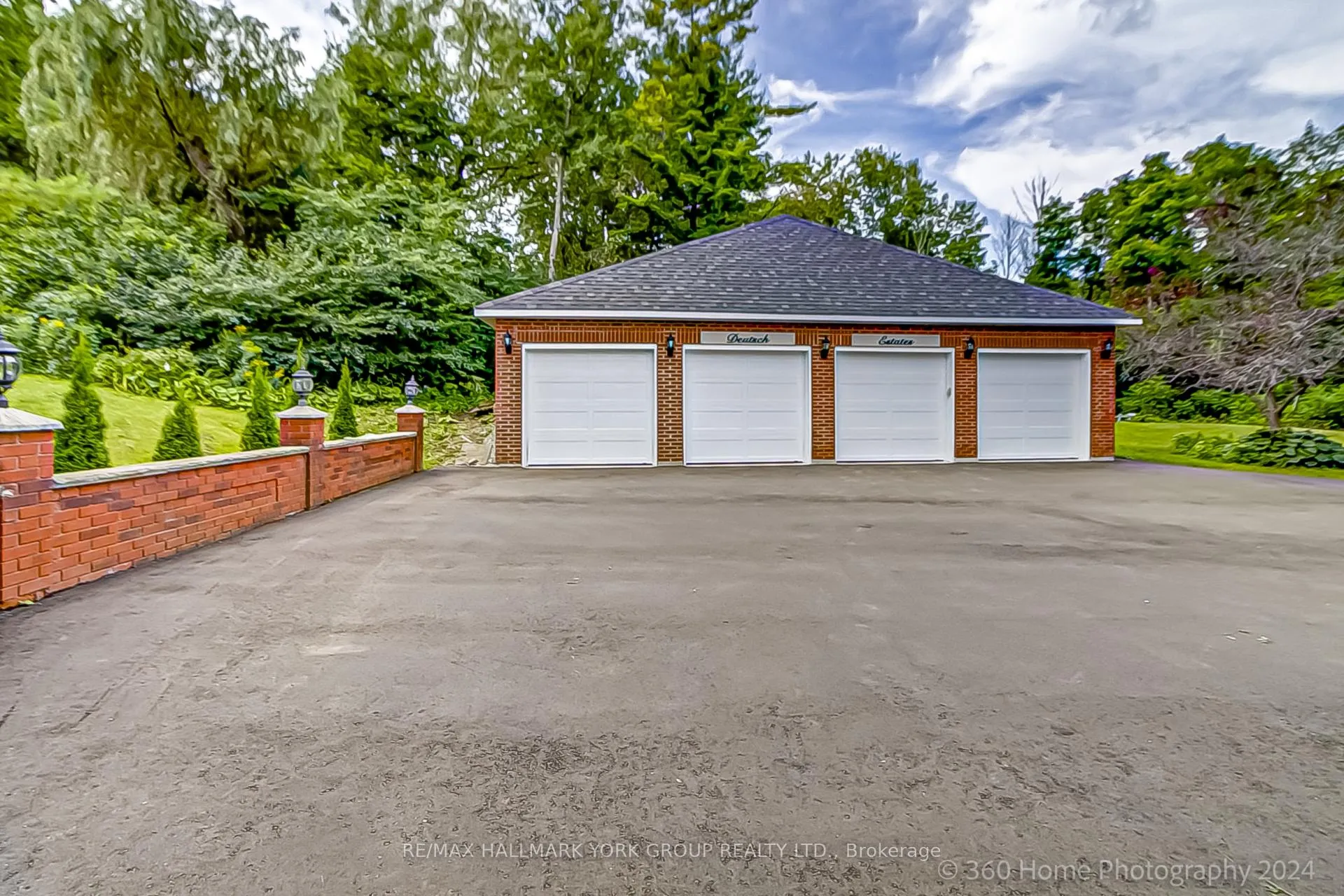 Photo 37 of 25 Westview Drive, Aurora, Rural Aurora — HOMEH