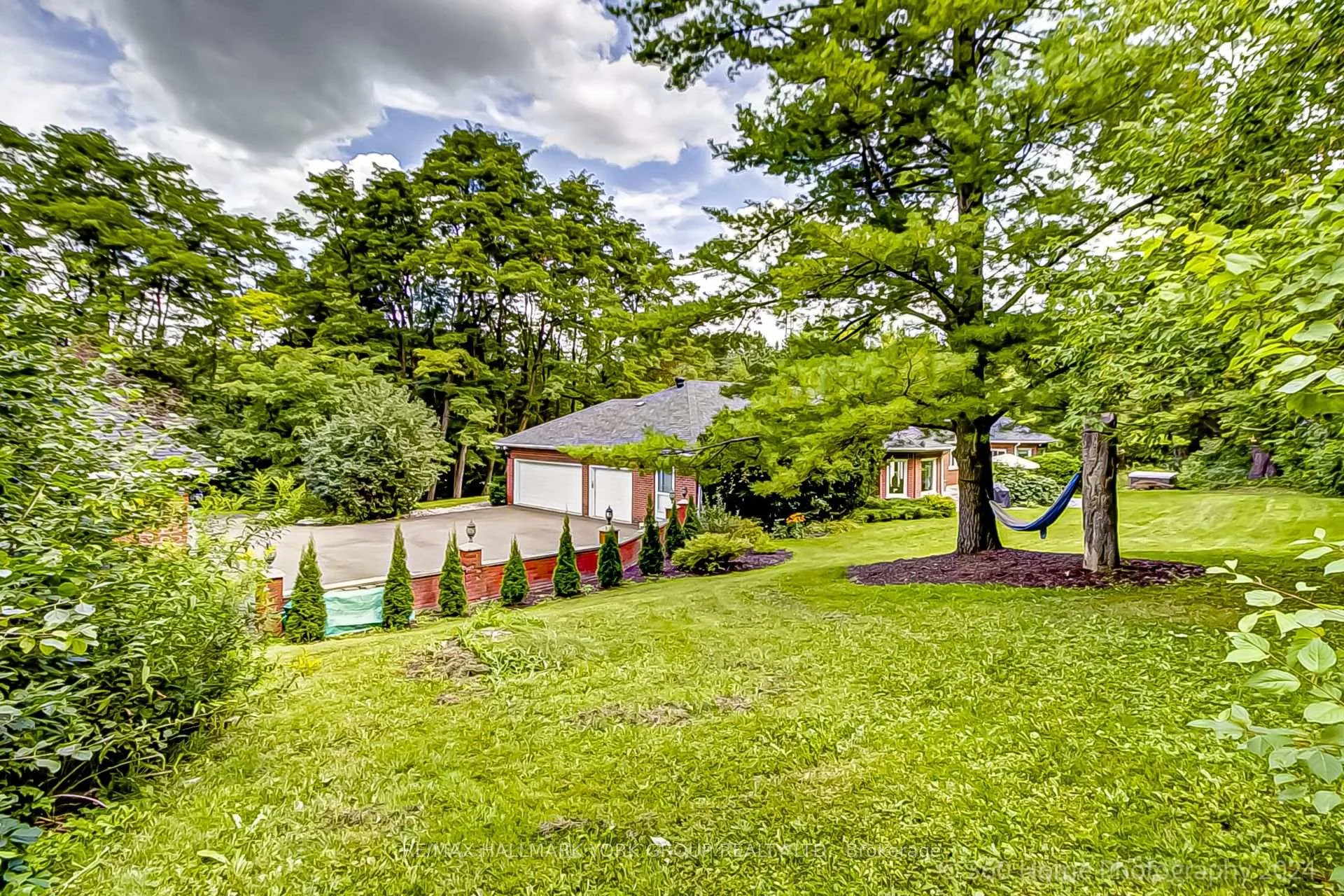 Photo 38 of 25 Westview Drive, Aurora, Rural Aurora — HOMEH
