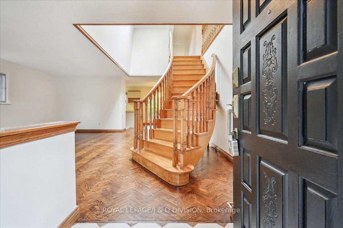 Photo 2 of 108 Glen Albert Drive, Toronto, O'Connor-Parkview — HOMEH