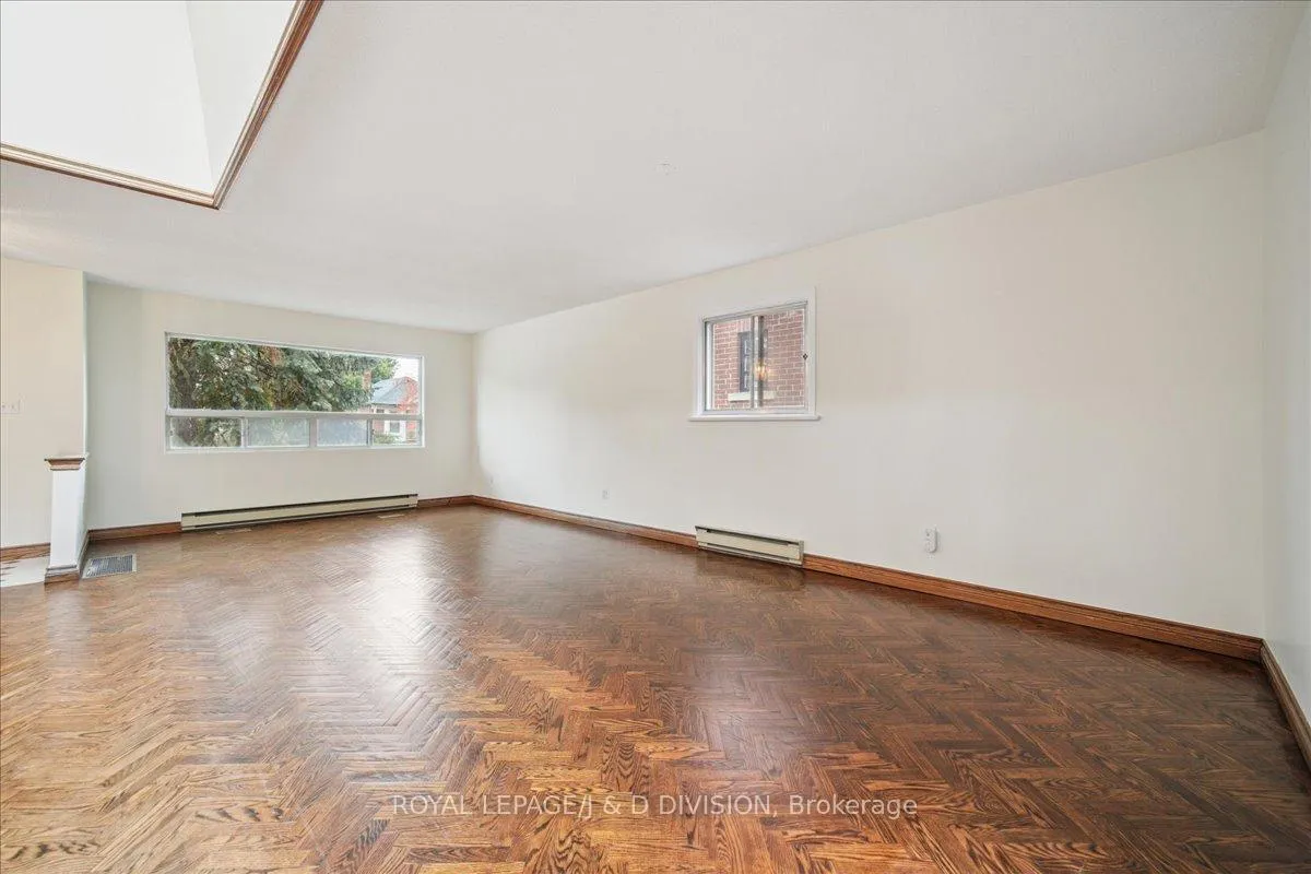 Photo 6 of 108 Glen Albert Drive, Toronto, O'Connor-Parkview — HOMEH