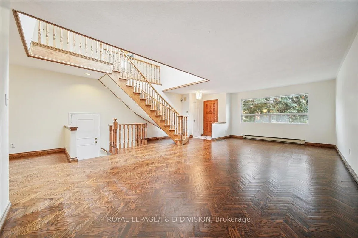 Photo 7 of 108 Glen Albert Drive, Toronto, O'Connor-Parkview — HOMEH