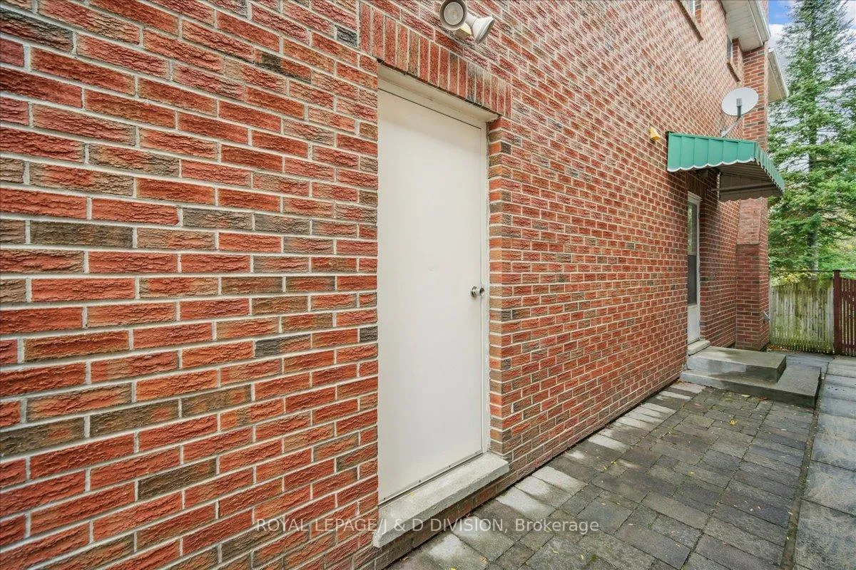 Photo 38 of 108 Glen Albert Drive, Toronto, O'Connor-Parkview — HOMEH
