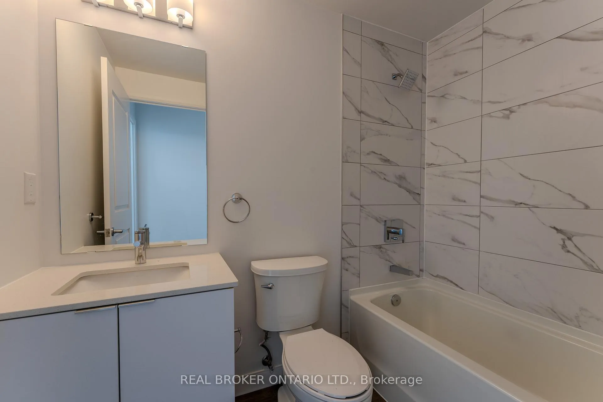 Photo 25 of Unit 901, 8 Hughson Street N, Hamilton, Beasley — HOMEH