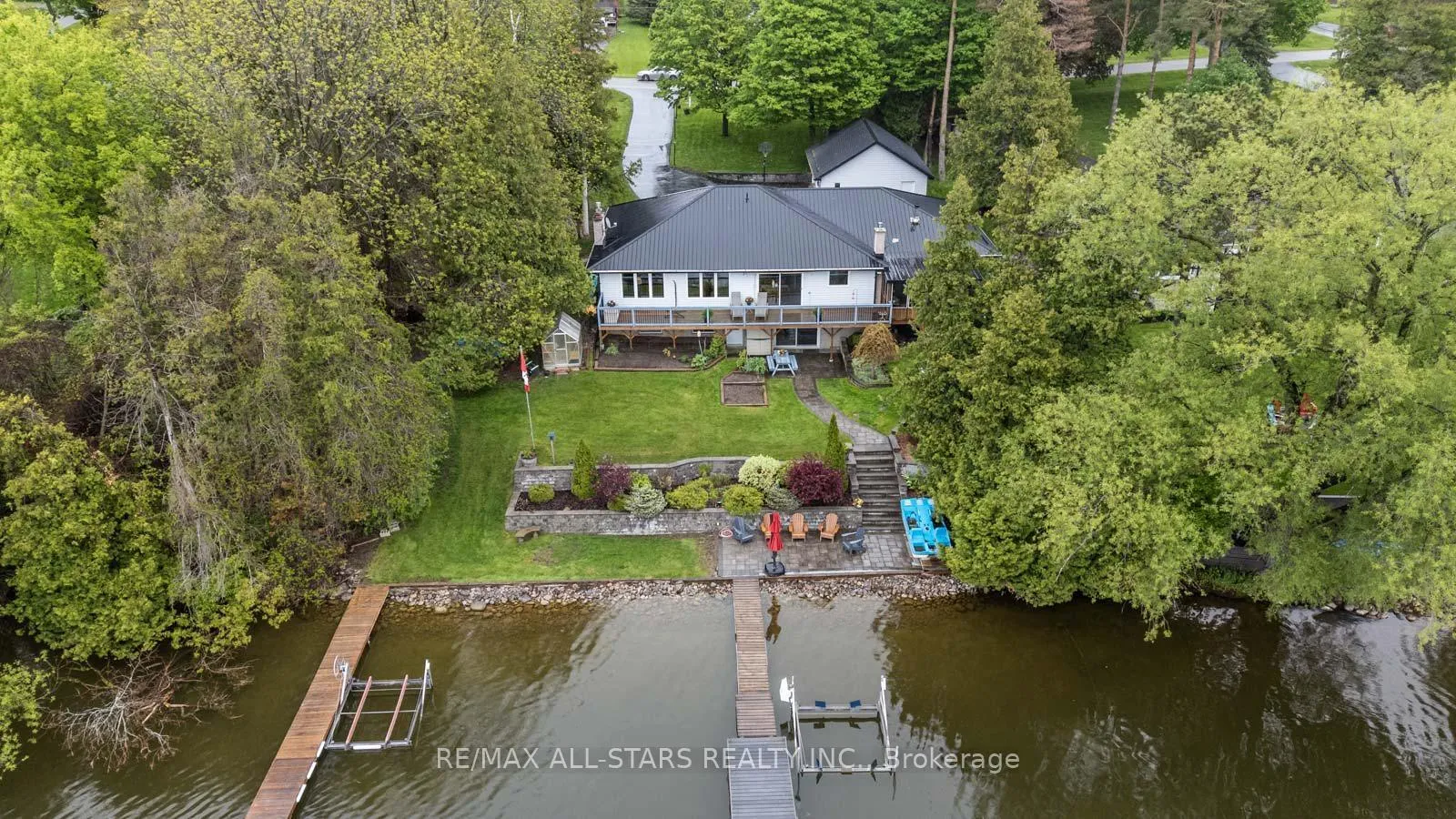 Photo 1 of 231 Stephenson Point Road, Scugog, Port Perry — HOMEH