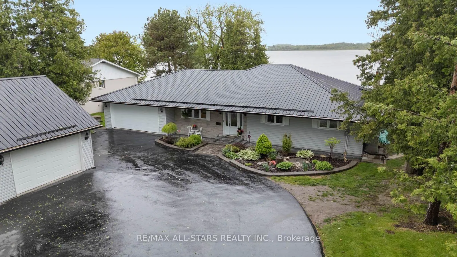 Photo 2 of 231 Stephenson Point Road, Scugog, Port Perry — HOMEH