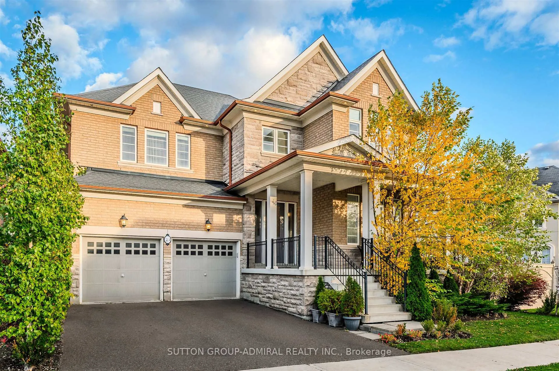 Photo 2 of 23 Samson Trail, King, Nobleton — HOMEH