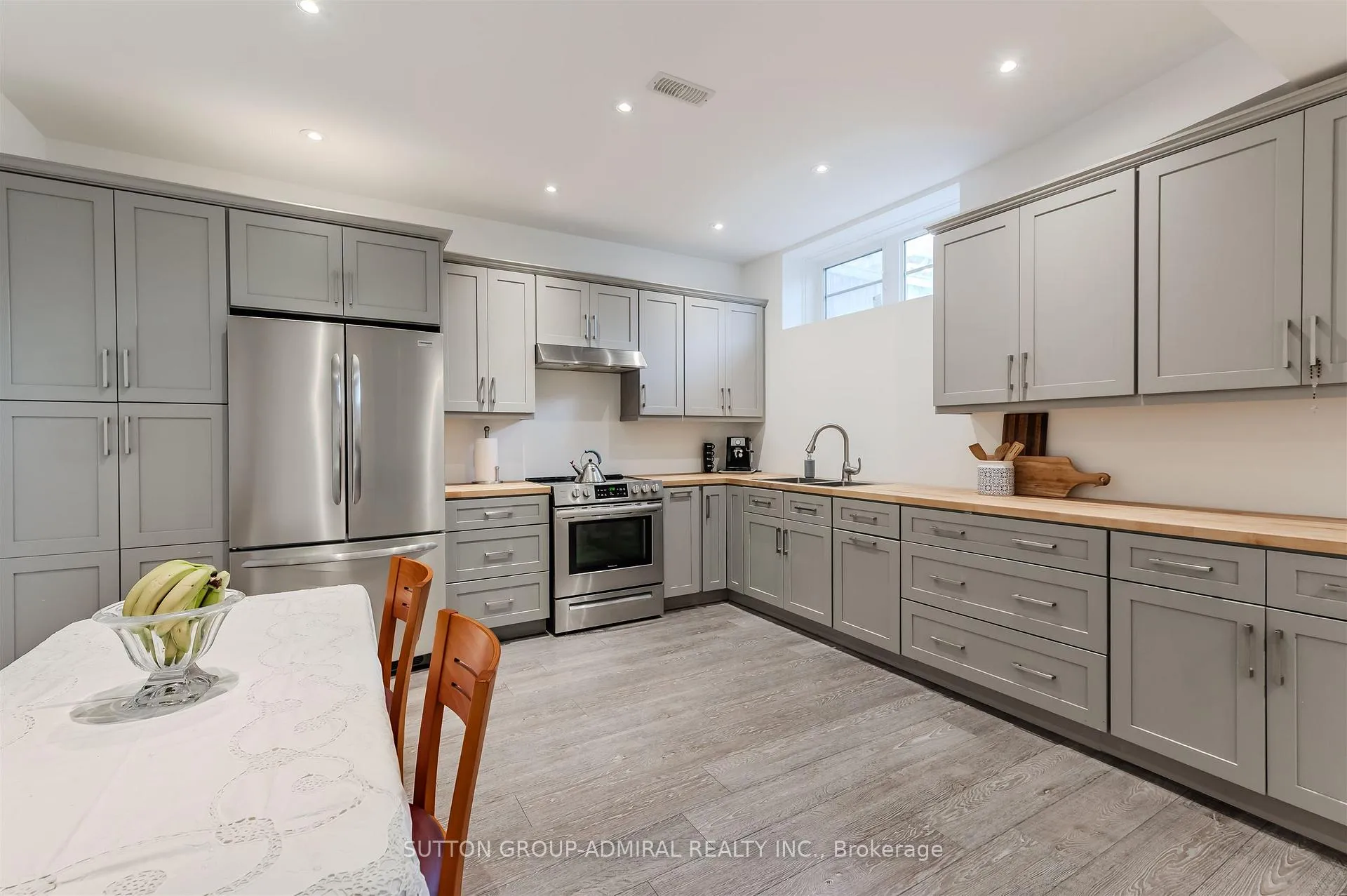 Photo 38 of 23 Samson Trail, King, Nobleton — HOMEH