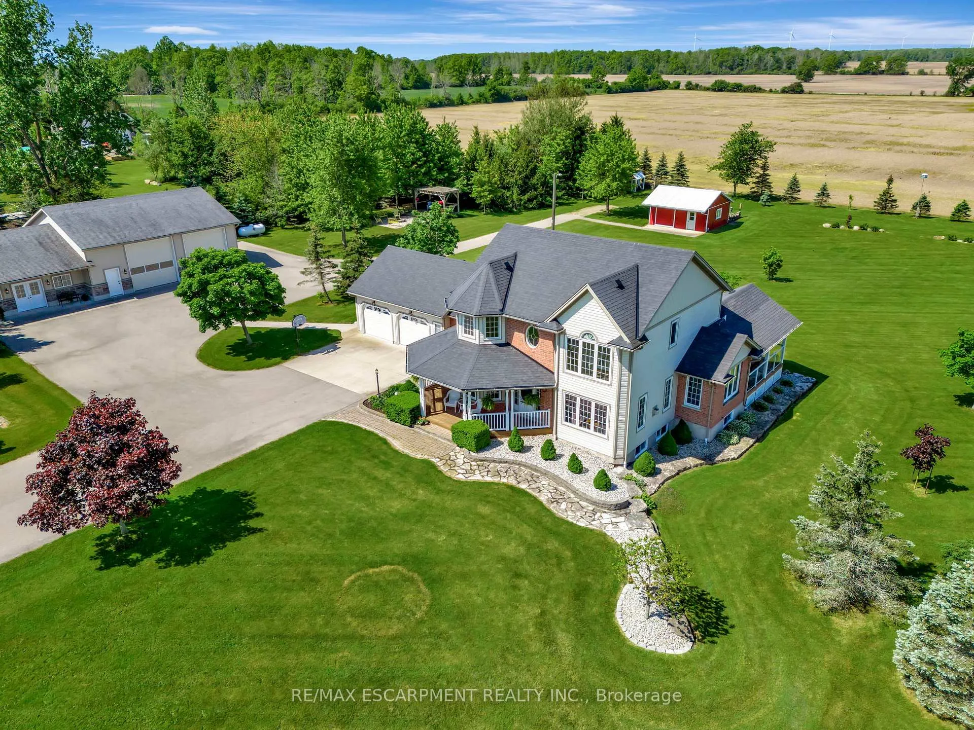 Photo 1 of 533 Marshall Road, Haldimand, Dunnville — HOMEH