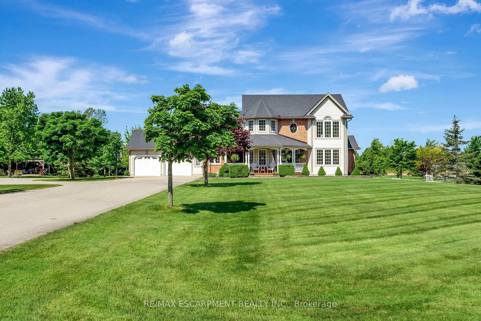 Photo 2 of 533 Marshall Road, Haldimand, Dunnville — HOMEH
