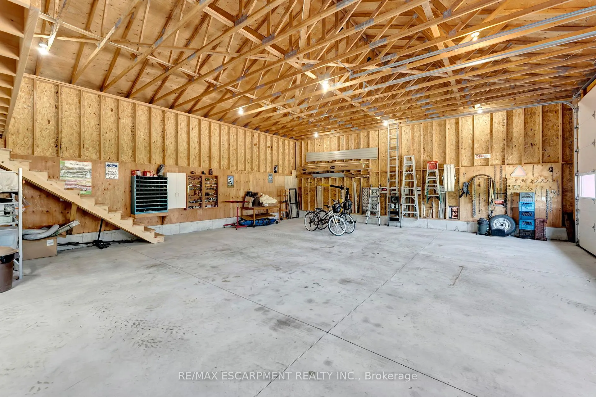 Photo 42 of 533 Marshall Road, Haldimand, Dunnville — HOMEH