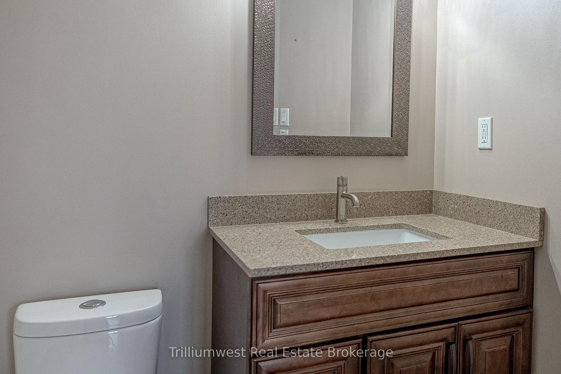 Photo 8 of Unit 1109, 3227 King Street, Kitchener, Centreville Chicopee — HOMEH