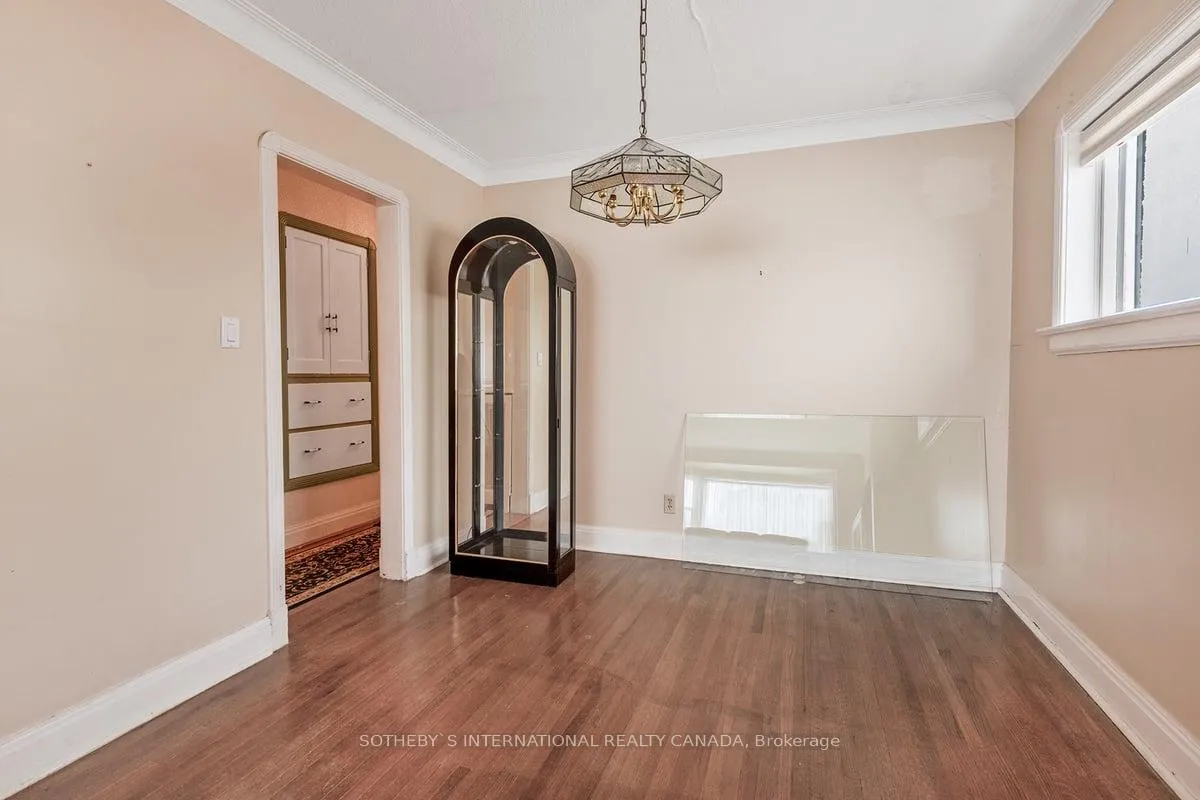 Photo 6 of 177 Joicey Boulevard, Toronto, Bedford Park-Nortown — HOMEH