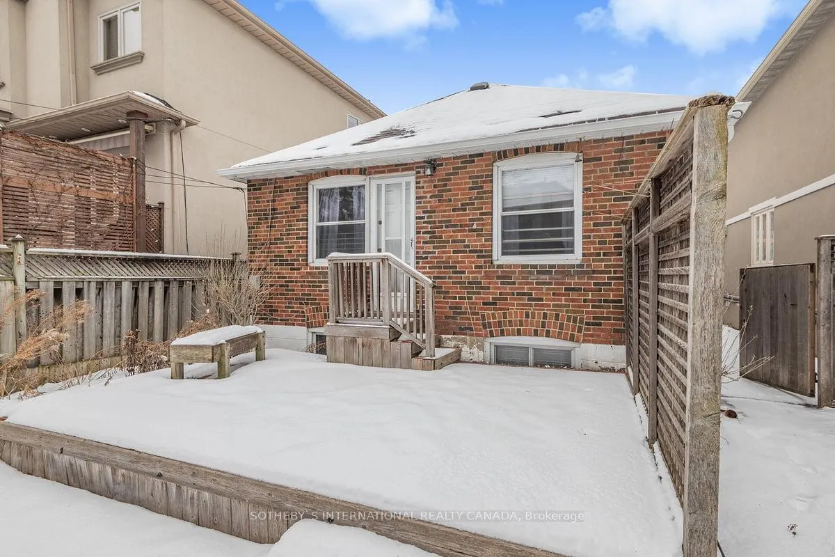 Photo 12 of 177 Joicey Boulevard, Toronto, Bedford Park-Nortown — HOMEH