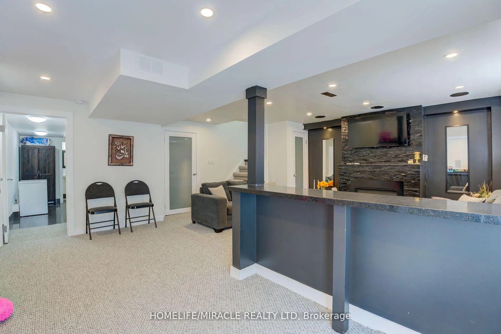 Photo 31 of 41 Fieldview Crescent, Whitby, Blue Grass Meadows — HOMEH