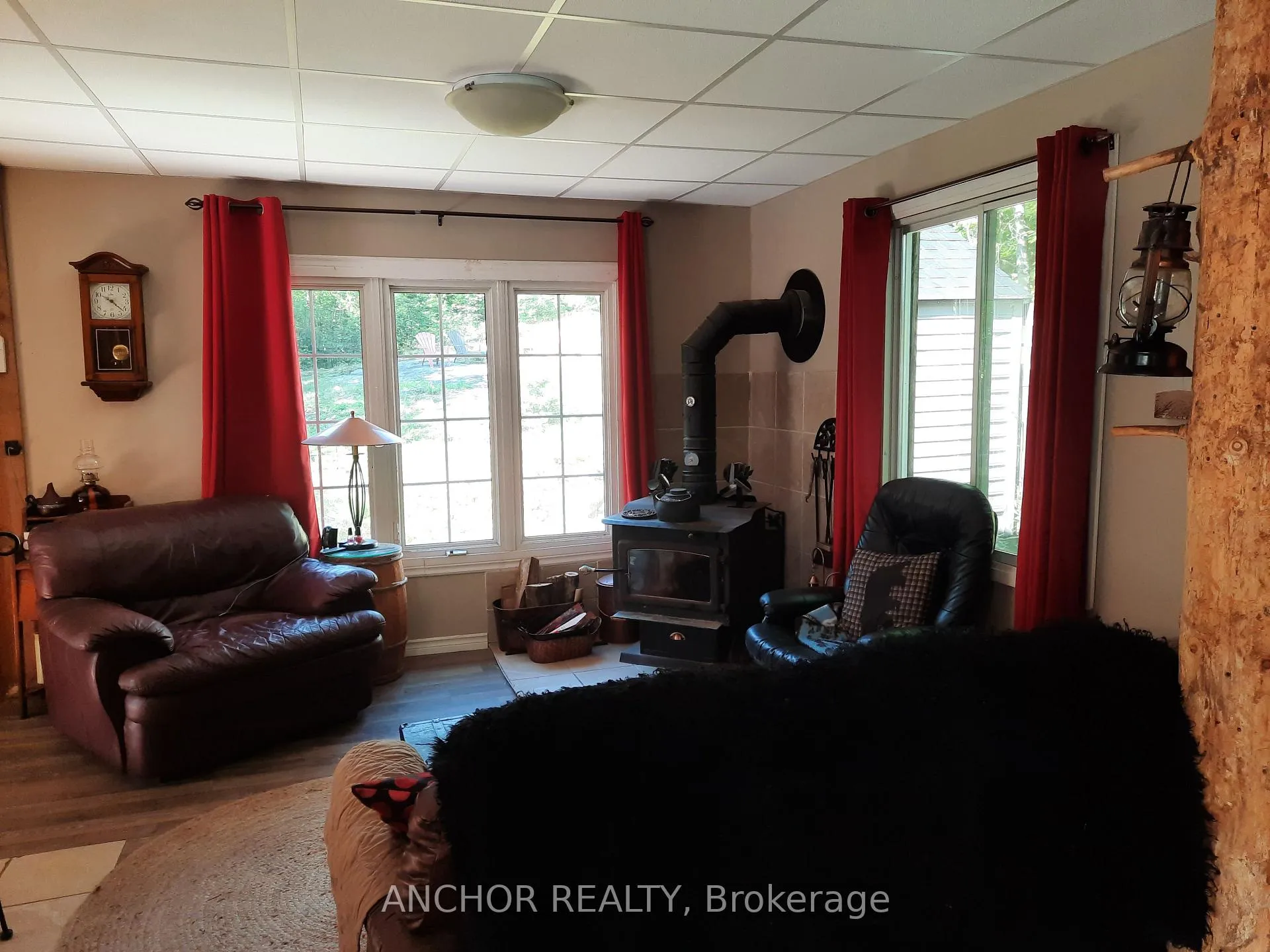 Photo 7 of 550 shawanaga Lane, McDougall — HOMEH