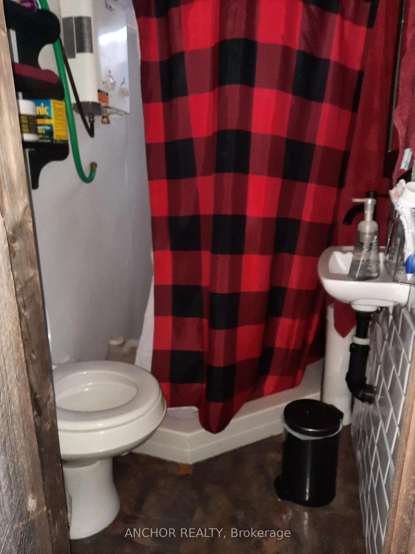 Photo 13 of 550 shawanaga Lane, McDougall — HOMEH