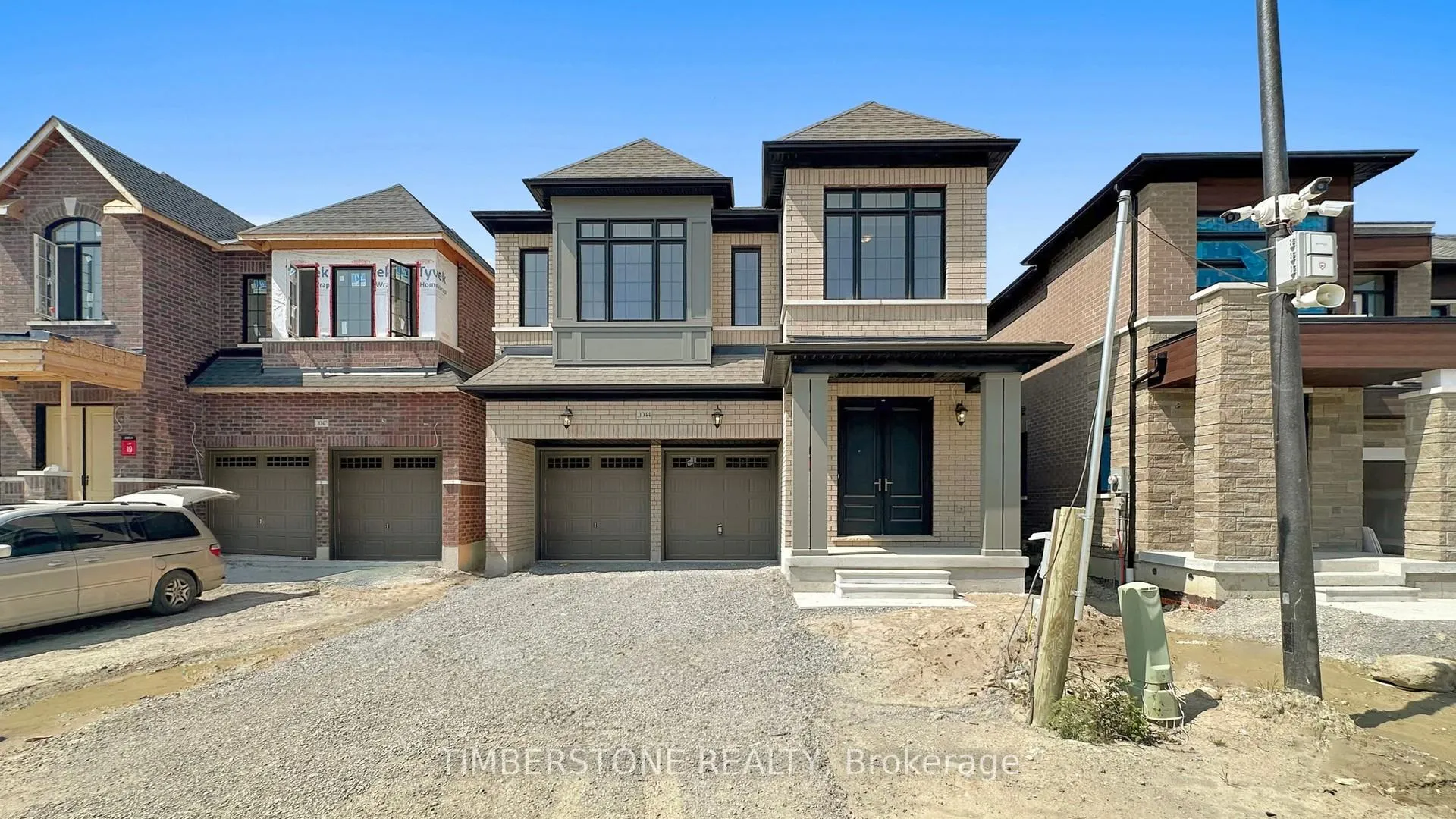 Photo 1 of 1044 Pisces Trail, Pickering, Rural Pickering — HOMEH