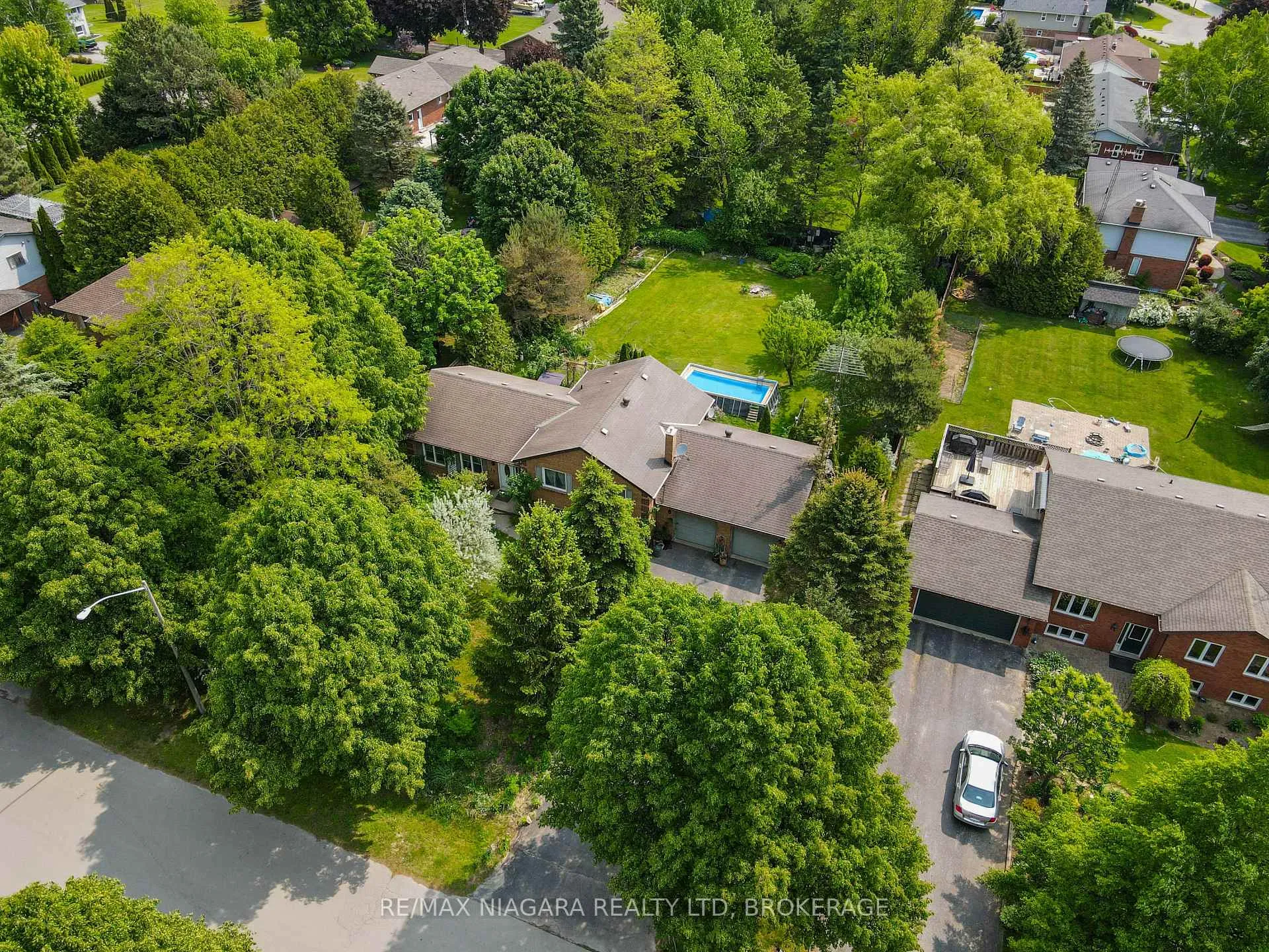 Photo 1 of 10 Beverly Glen Drive, Hamilton, Orkney — HOMEH