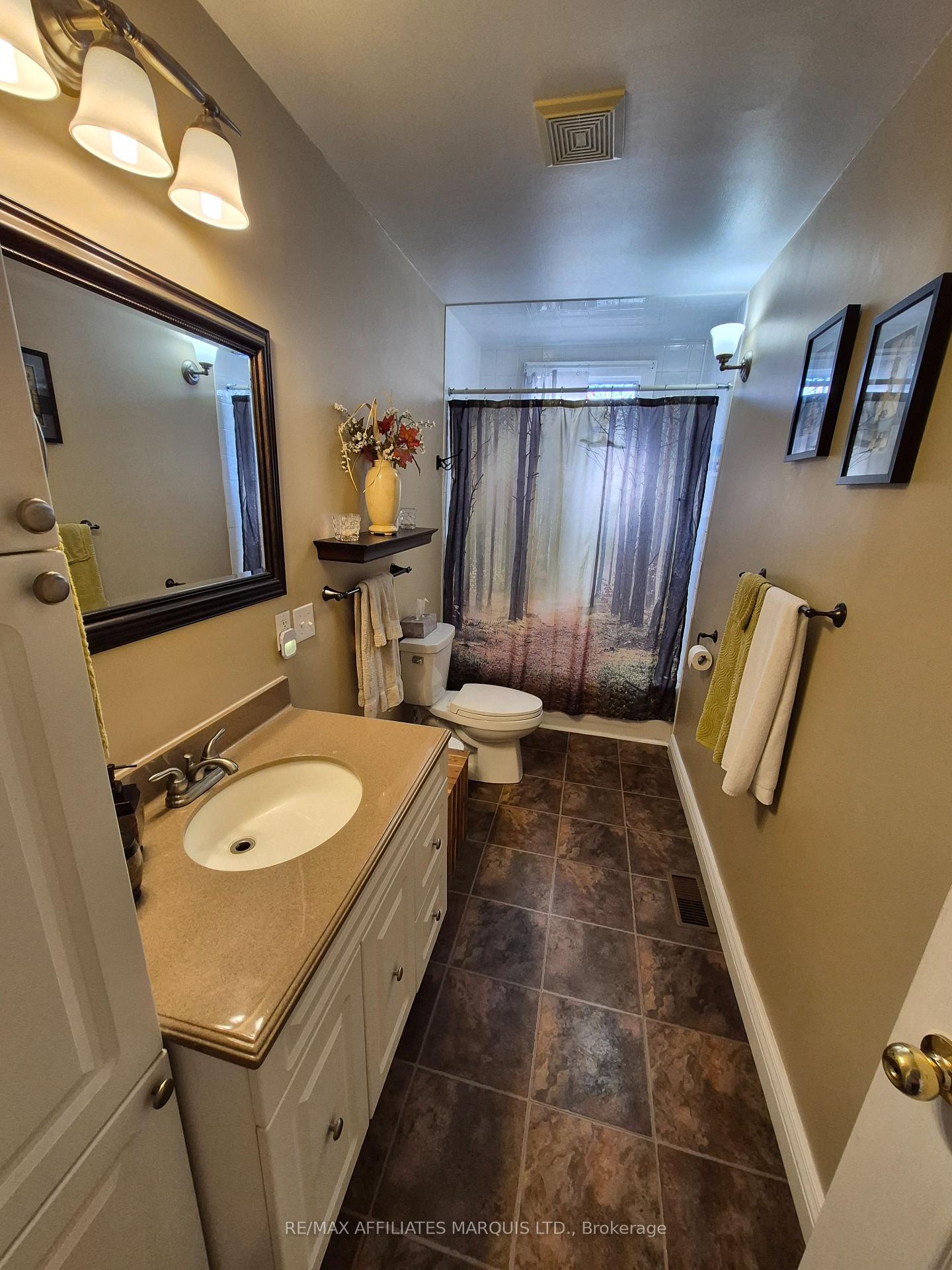 Photo 9 of 1340 St Michel Avenue, Cornwall — HOMEH