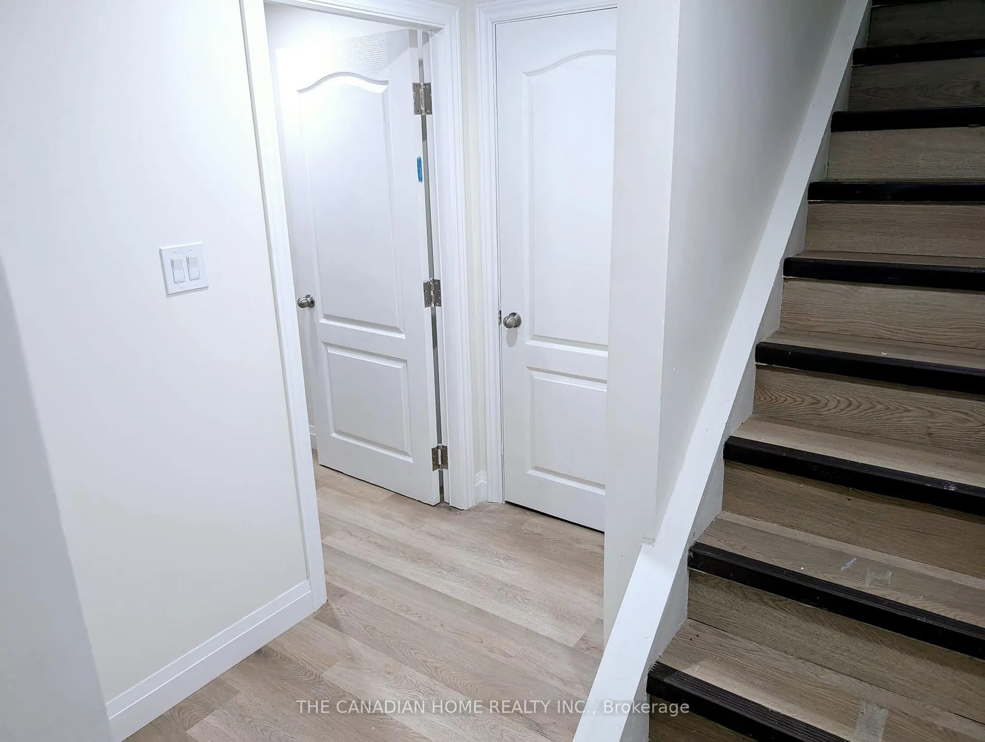 Photo 4 of Unit Bsmt, 519 Rossland Road E, Oshawa, McLaughlin — HOMEH