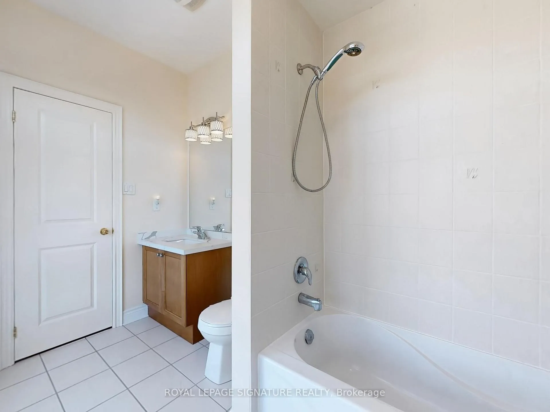 Photo 31 of 45 Jazz Drive, Vaughan, Patterson — HOMEH