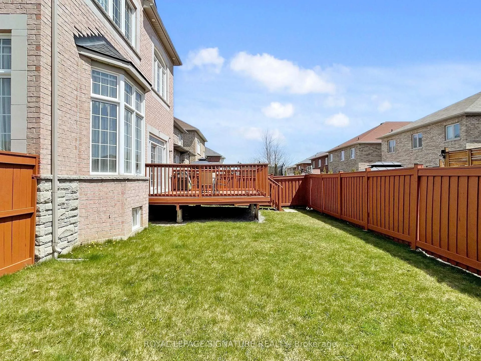 Photo 42 of 45 Jazz Drive, Vaughan, Patterson — HOMEH