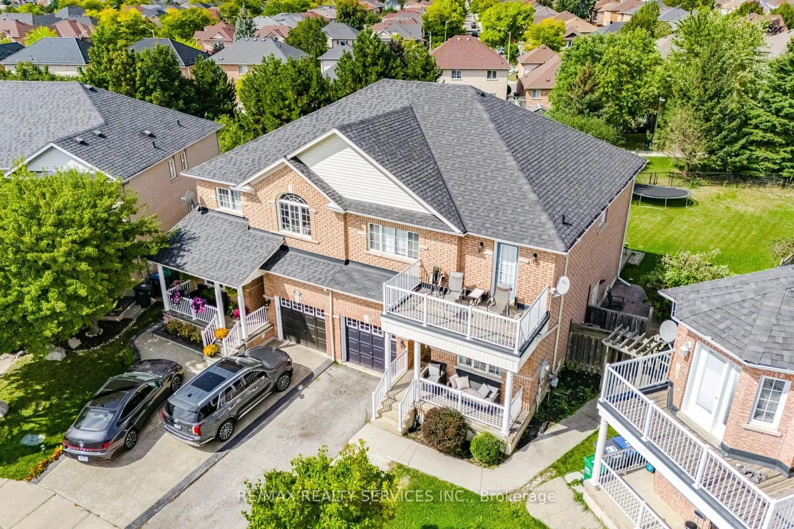 Front of 130 Dells Crescent