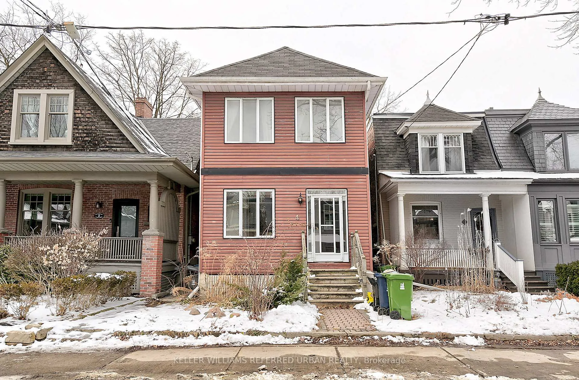 Front of Unit Main & Lower, 4 Riverdale Avenue