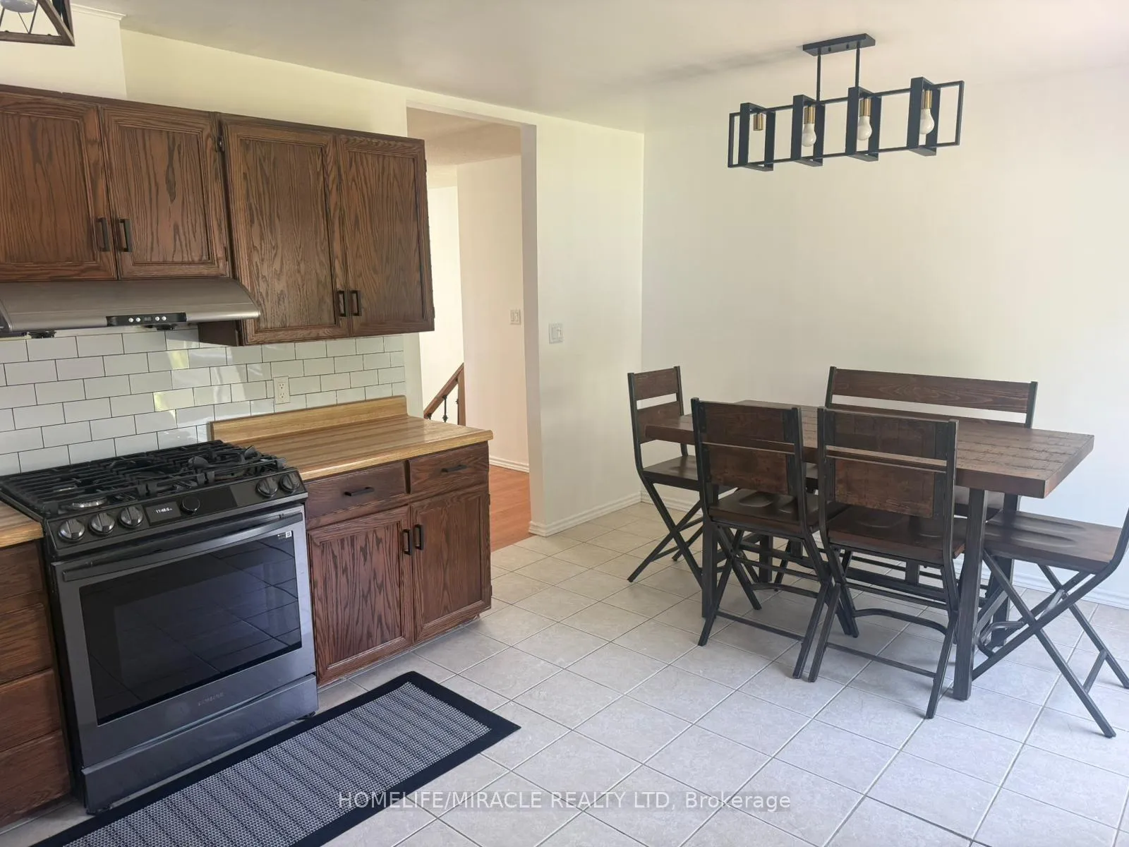 Photo 14 of 255 Revell Street, Gravenhurst, Muskoka (S) — HOMEH