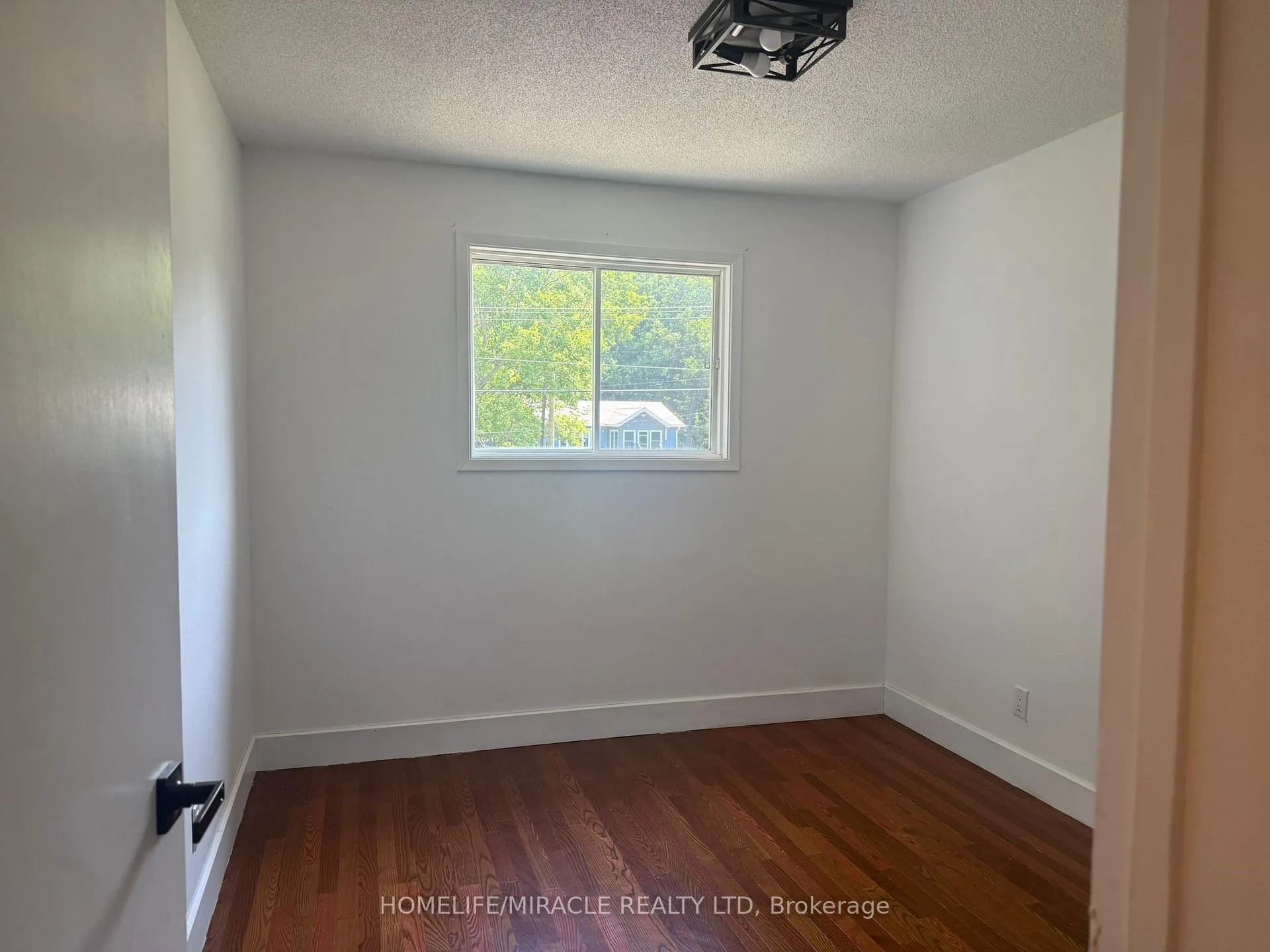 Photo 18 of 255 Revell Street, Gravenhurst, Muskoka (S) — HOMEH