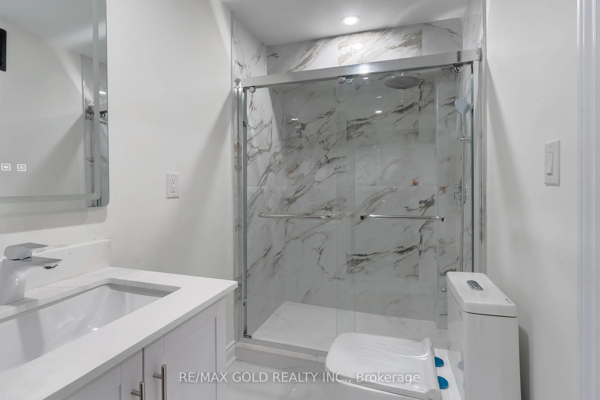 Photo 41 of 384 Westwood Drive, Kitchener — HOMEH