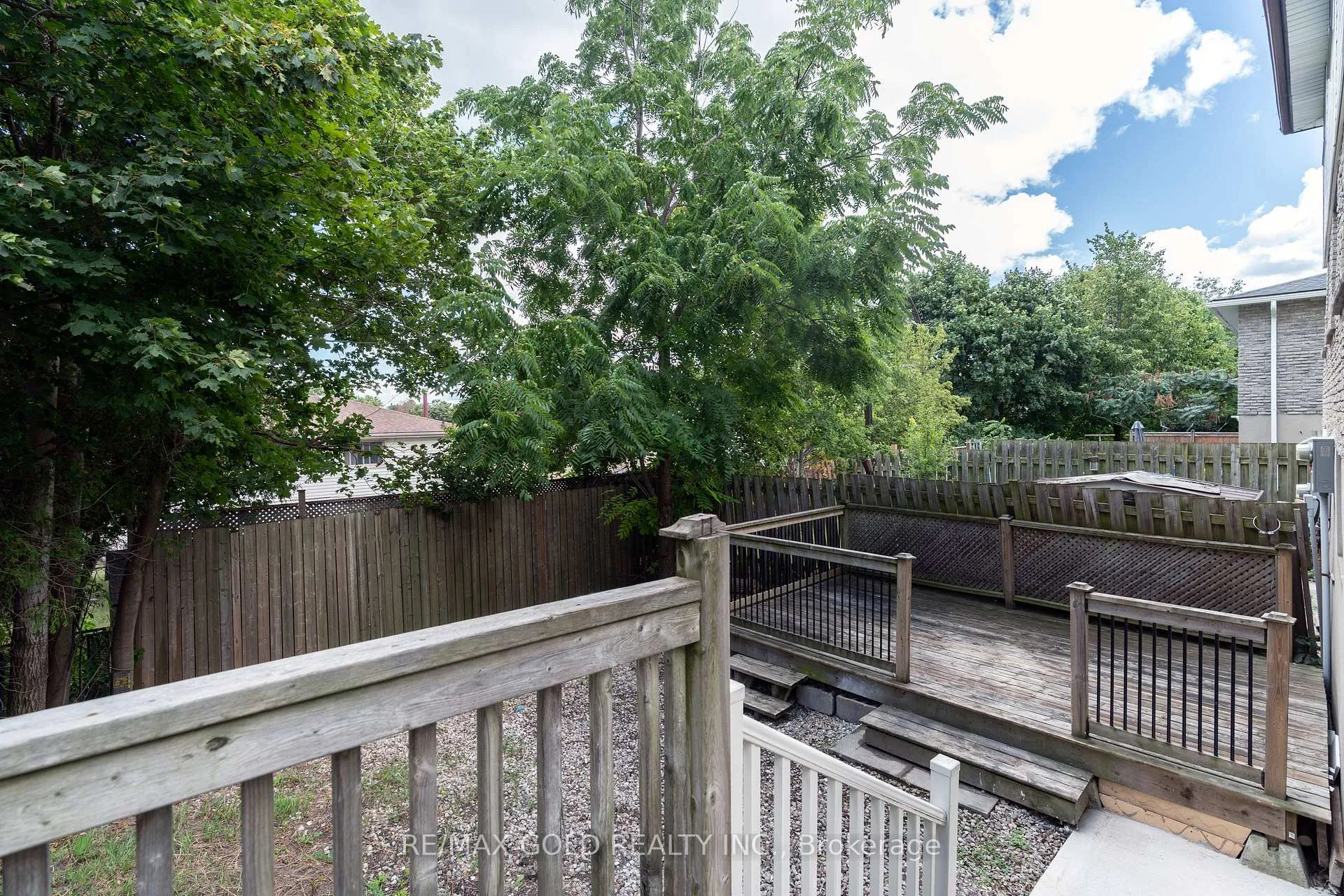 Photo 42 of 384 Westwood Drive, Kitchener — HOMEH