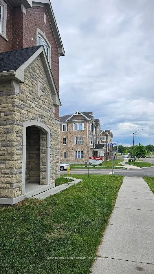 Photo 6 of 1 Bluegill Crescent E, Whitby, Lynde Creek — HOMEH