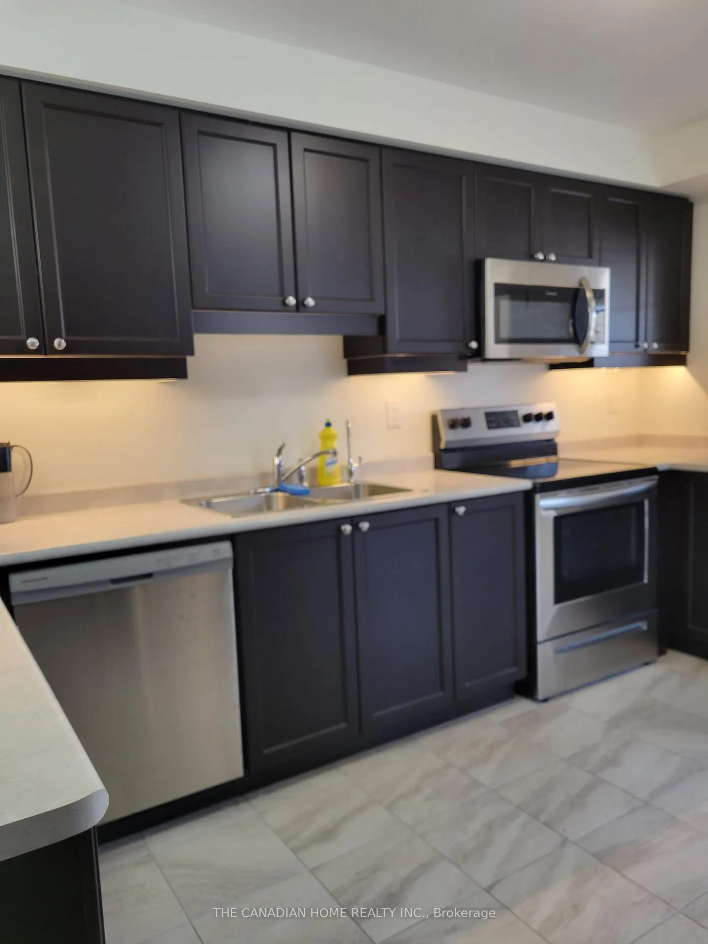 Photo 21 of 1 Bluegill Crescent E, Whitby, Lynde Creek — HOMEH