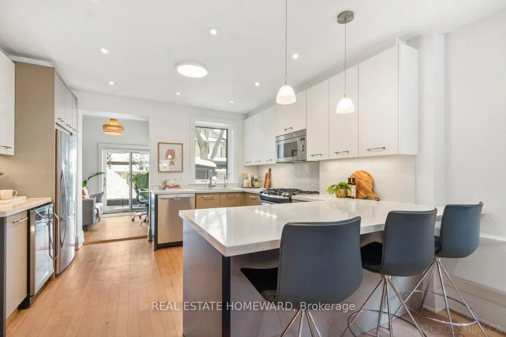 Photo 10 of 9 Bertmount Avenue, Toronto, South Riverdale — HOMEH