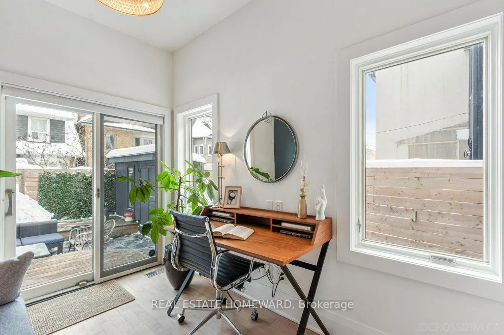 Photo 15 of 9 Bertmount Avenue, Toronto, South Riverdale — HOMEH