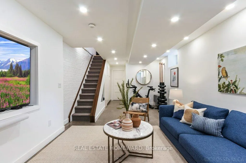 Photo 30 of 9 Bertmount Avenue, Toronto, South Riverdale — HOMEH
