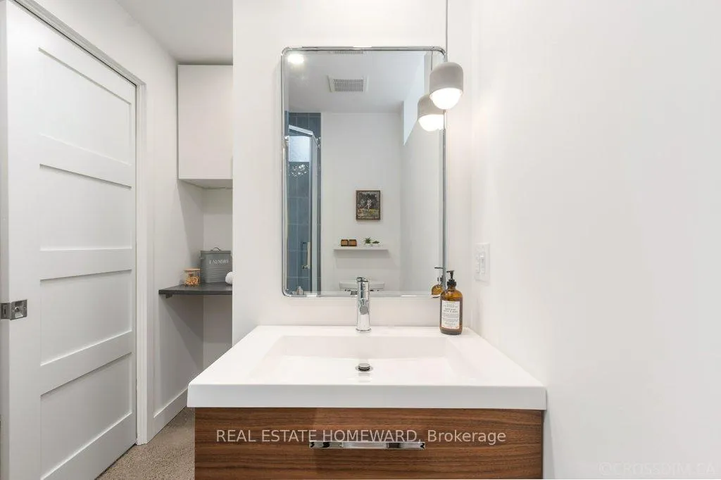 Photo 35 of 9 Bertmount Avenue, Toronto, South Riverdale — HOMEH