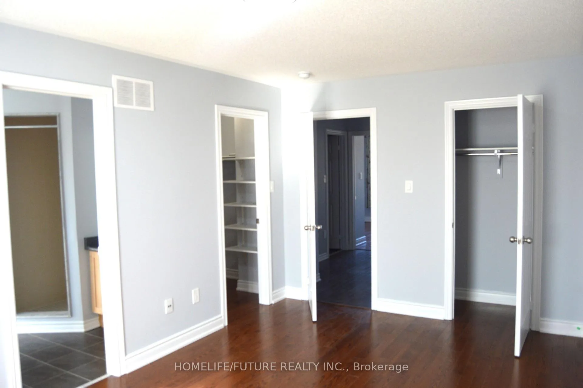 Photo 11 of 15 Sharbot Lane, Markham, Greensborough — HOMEH