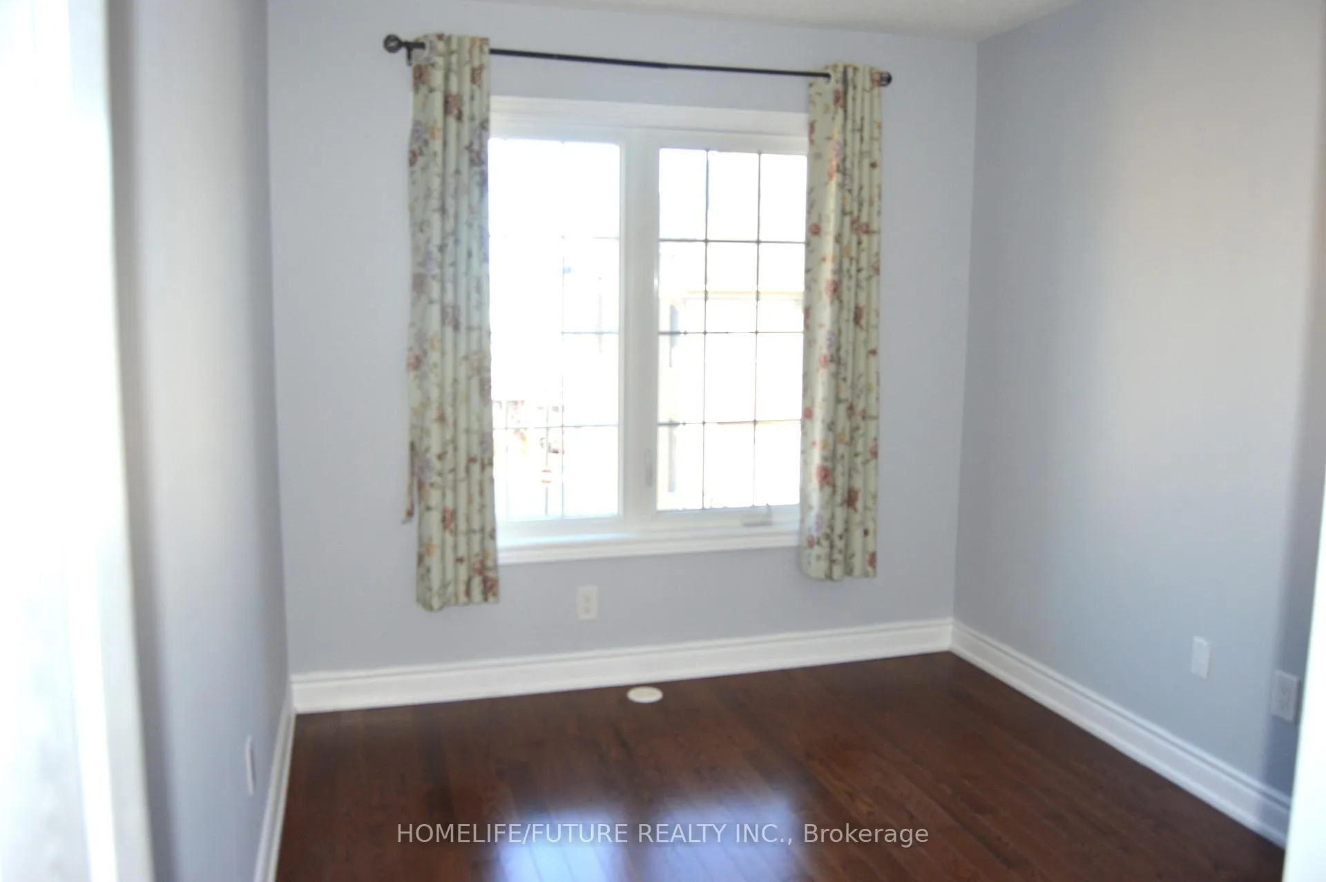 Photo 13 of 15 Sharbot Lane, Markham, Greensborough — HOMEH
