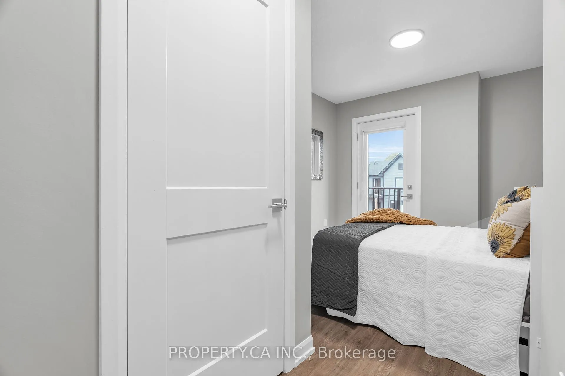 Photo 13 of Unit 111, 708 Woolwich Street, Guelph, Riverside Park — HOMEH