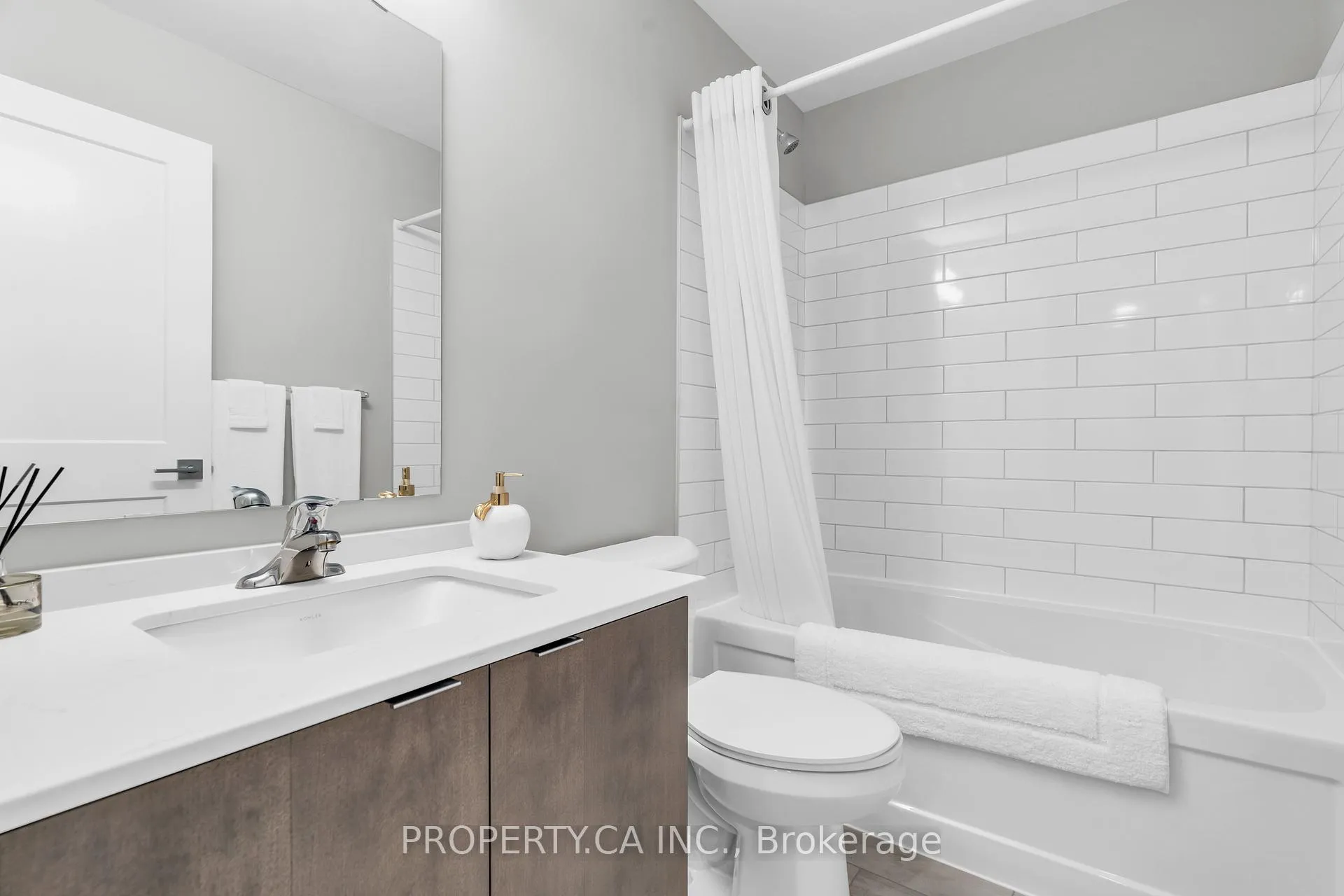Photo 21 of Unit 111, 708 Woolwich Street, Guelph, Riverside Park — HOMEH